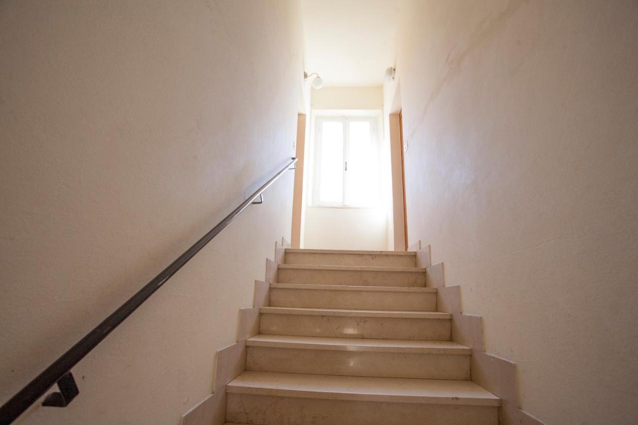 פרוצ'ו Appartamento In Via Del Mare A Procchio מראה חיצוני תמונה